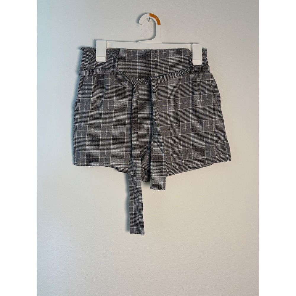 Forever 21 Plaid Paperbag Waist Shorts Grey Black Checkered Tie‎ Front Medium